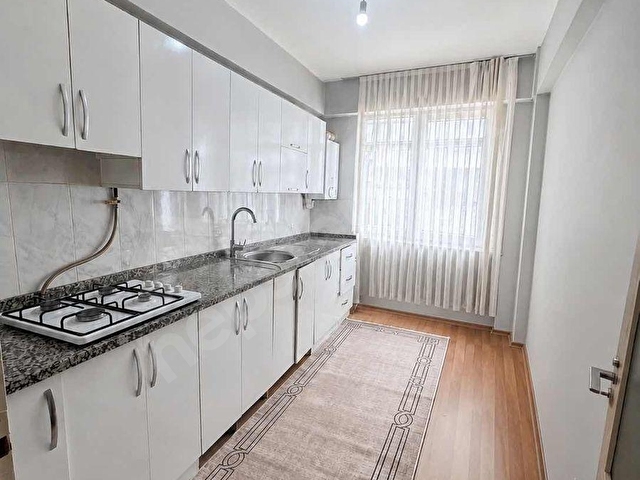 İÇİ YENİ YAPILI-100.YIL BULVARINA YAKIN-DIŞ CEPELİ-KÖŞE DAİRE - Görsel 3