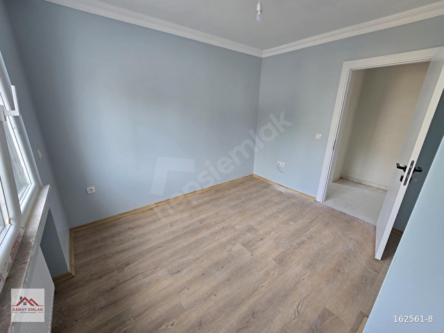SARAYDAN YAKACIK YENİ MAHALLEDE 2+1 SALON CADDE ÜZERİ KATTA TEK DAİRE - Görsel 13