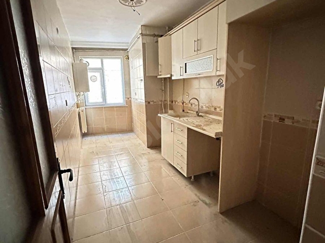 KAVAKPINAR MH. CADDE ÜSTÜNDE E-5 VE OKULA YAKIN 3+1SATILIK DAİRE - Görsel 11