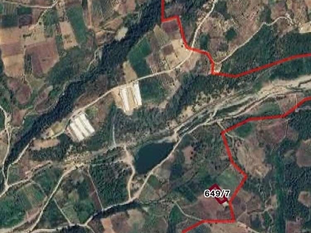 REMAX DESİGN GEYVE BURHANİYE MAHALLESİ 2531 M2 SATILIK TARLA - Görsel 4