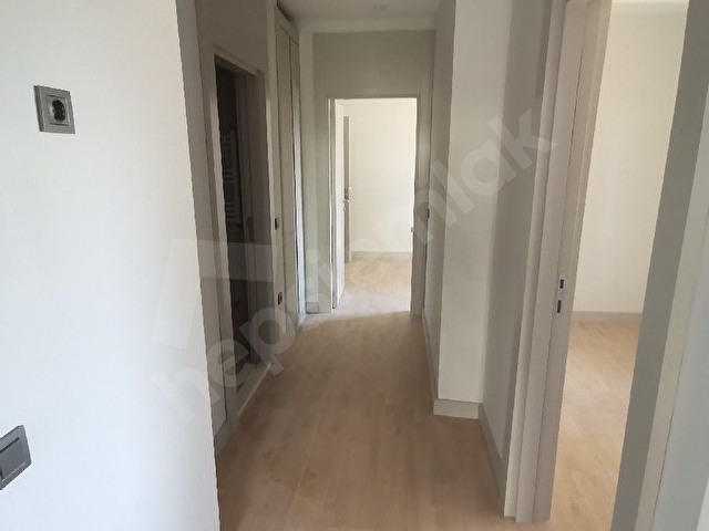 Göksu mah Sıfır lüks Güvenlikli Havuzlu Sitede ebebeyin banyolu 2+1  doğalgaz kombili  29bintl - Görsel 6