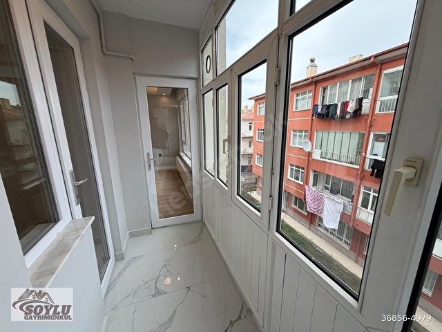 SOYLU GAYRİMENKULDEN SOKULLU CADDE ÜZERİNDE 3+1 1.KAT EBEVEYN BANYOLU FULL YAPILI SATILIK DAİRE - Görsel 21