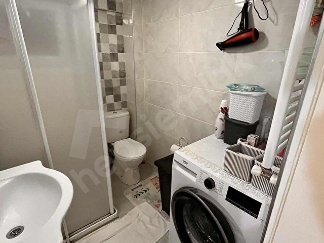 PİRİREİS MAHALLESİNDE 2+1 100m2 FULL EŞYALI KİRALIK DAİRE - Görsel 24