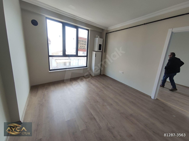 AYÇADAN MURATLI CADDESİNDE KİRALIK KULLANIŞLI 1+1 DAİRE - Görsel 30