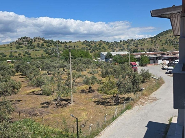 DİKİLİ MERKEZDE DOĞA MANZARALI GENİŞ TERASLI KİRALIK 2+1 DUBLEKS - Görsel 28