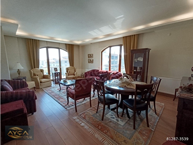 MUHTEŞEM MANZARALI DONANIMLI SİT.AYÇADAN SAT.3+1 ÜSTKAT LÜKS DAİRE - Görsel 9