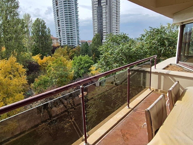 CİNNAH CADDESİ PİYADE SOKAK HARİKA KONUMDA EKSİKSİZ 4 ODA SALON - Görsel 13