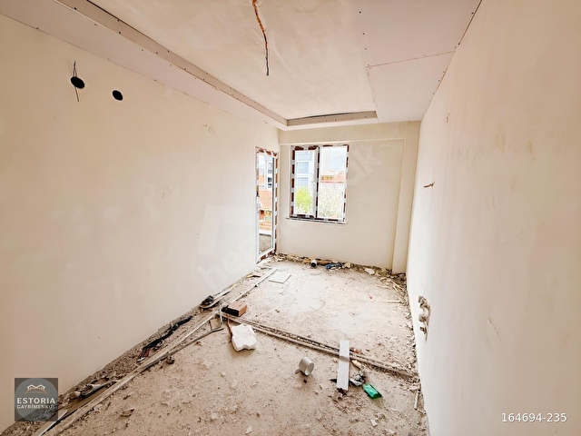 ESTORIADAN ZAFERDE ÇEVRE YOLU YAKINI Y. ISITMALI 2+1 DAİRE - Görsel 6