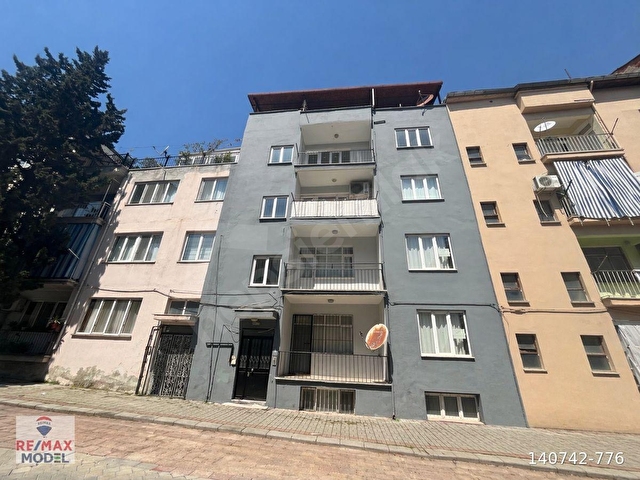 REMAX MODELDEN KARAMANDA 620M² 5 KATLI KOMPLE SATILIK BINA