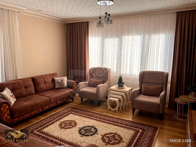 AYAZ EMLAKTAN PLEVNE MAHDE 5+1 DUBLEKS ÖN CEPHE SATILIK DAİRE - Görsel 3