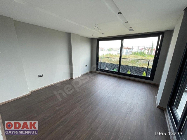 ÇINARLI DA BULVARA YAKIN SİTE İÇİNDE - Görsel 26