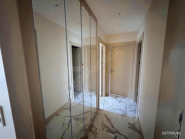 MODERNYAKA KÖŞE DAİRE GÖL VE PEYZAJ MANZARALI TEK YETKİLİ - Görsel 6