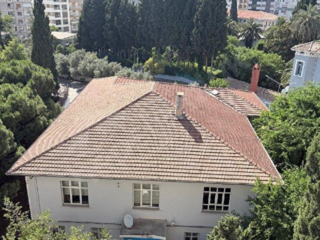 BORNOVA BÜYÜKPARK KARŞISINDA ÜÇ ODA SALON DOĞALGAZLI LÜKS DAİRE - Görsel 3
