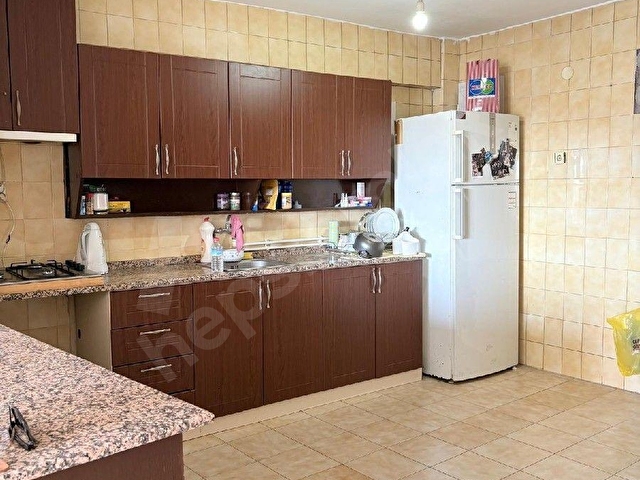BORNOVA BÜYÜKPARK KARŞISINDA ÜÇ ODA SALON DOĞALGAZLI LÜKS DAİRE - Görsel 10