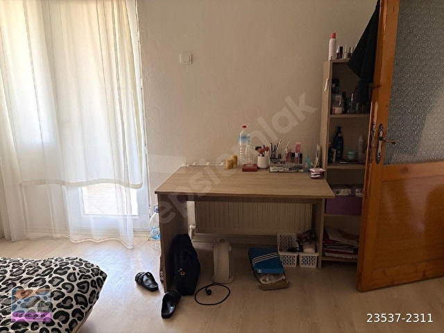 BORNOVA BÜYÜKPARK KARŞISINDA ÜÇ ODA SALON DOĞALGAZLI LÜKS DAİRE - Görsel 18