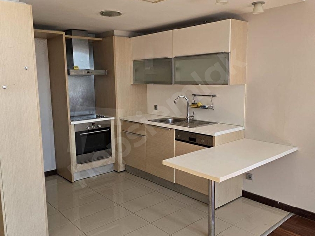 Ümraniye Dora Parkta Havuz Manzaralı 1+1 Kiralık Daire - Görsel 14