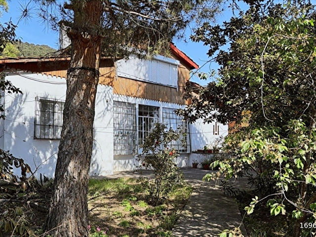 KARTAL, YAKACIK ÇARŞI MAHALLESİNDE SATILIK BAHÇELİ MÜSTAKİL EV