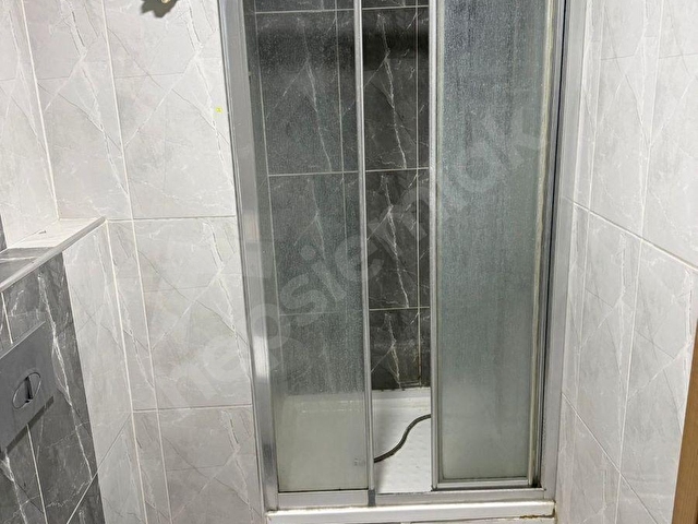 !!KELEPİİR!!  METROBÜSE ÇOK YAKIN LÜX DEKORLU SATILIK 3+1 ARAKAT DAİRE - Görsel 27