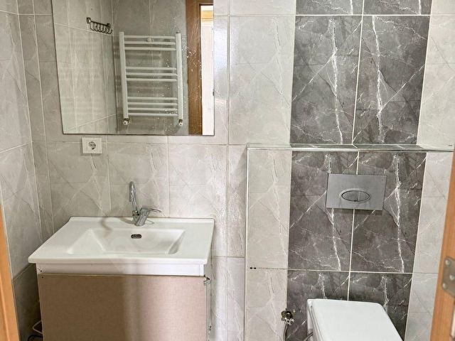 !!KELEPİİR!!  METROBÜSE ÇOK YAKIN LÜX DEKORLU SATILIK 3+1 ARAKAT DAİRE - Görsel 26