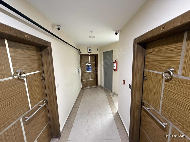 TRABZON HACIKASIM TANJANT YOLU ÜZERİN DE SATILIK OFİS - Görsel 7