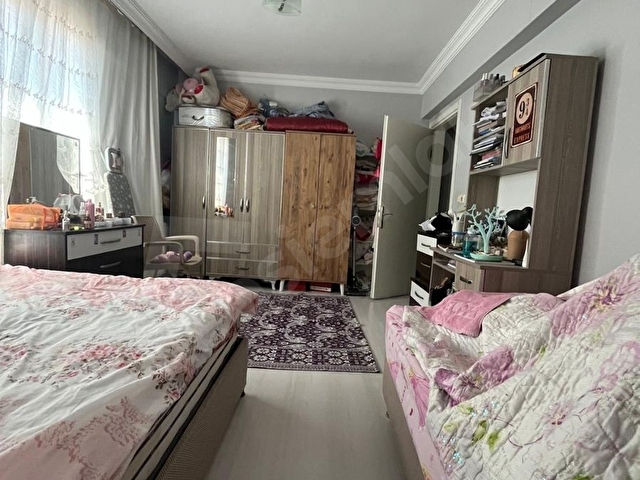 AVM YOLUNDA SATILIK ŞAHSİ OTOPARKLI ARA KAT - Görsel 2