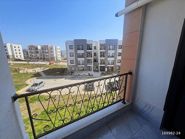 SEFERİHİSAR TOKİDE FULL YAPILI SATILIK 3+1 YÜKSEK GİRİŞ DAİRE - Görsel 9