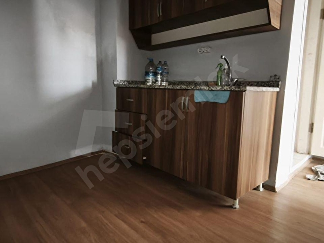 KAĞITHANE YEİÇARŞIDA KİRALIK  OFİS 1+1 İŞYERİ - Görsel 17