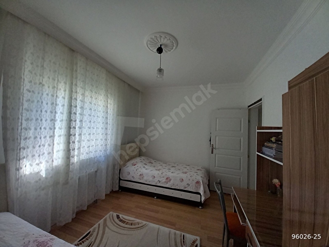 ÇAMLICA EMLAKTAN MAVİKENTTE BOL EXTRALI 2+1 BAKIMLI DAİRE - Görsel 18