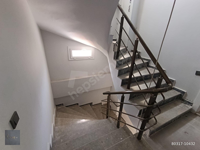 &KERİMDEN SATILIK AYVACIKDA ARA KAT MANZARALI ASANSÖRLÜ DAİRE - Görsel 29