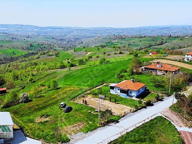 KOCAELİ KANDIRA AHMETHACILAR DA YATIRIMLIK TARLA 825m2