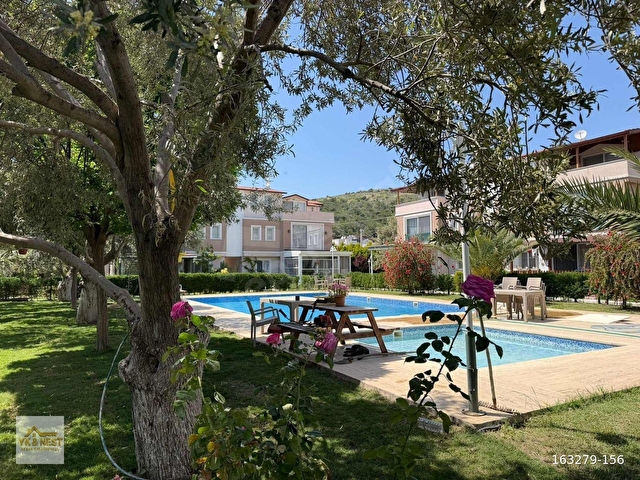 CAN LIFEDA GENİŞ BAHÇELİ HAVUZA CEPHE 60 M² 1+1 DAİRE