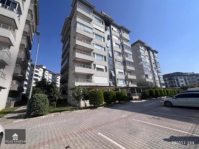 KARAAĞAÇ BÖLGESİNDE ELİF SİTESİ SATILIK 3+1 DAİRE
