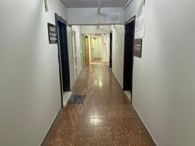 SÖNMEZ İŞ HANINDA SUDAN UCUZ KİRALIK OFİS - Görsel 9