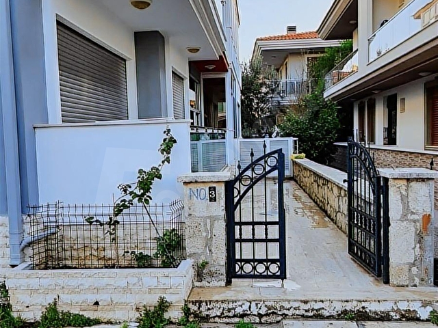 ÇEŞME ÇİFTLİKKÖY DE KİRALIK 2 BANYOLU 2+1 DAİRE - Görsel 3