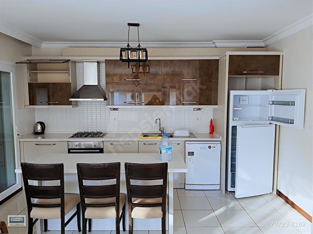 ÇEŞME ÇİFTLİKKÖY DE KİRALIK 2 BANYOLU 2+1 DAİRE - Görsel 9