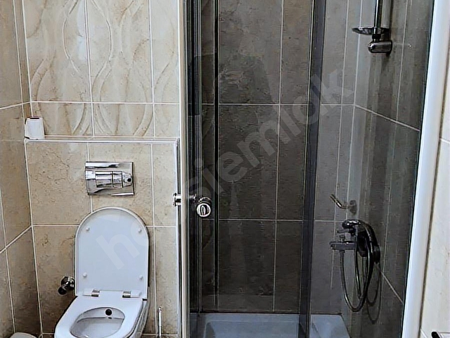 ÇEŞME ÇİFTLİKKÖY DE KİRALIK 2 BANYOLU 2+1 DAİRE - Görsel 27