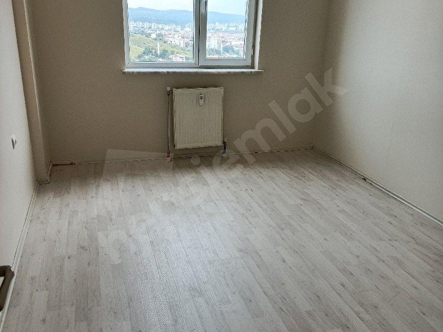 Ankara Polatlı Mehmet Akif Mahallesi TOKİ Blokları Arakat 3+1 Kiralık Daire - Görsel 7