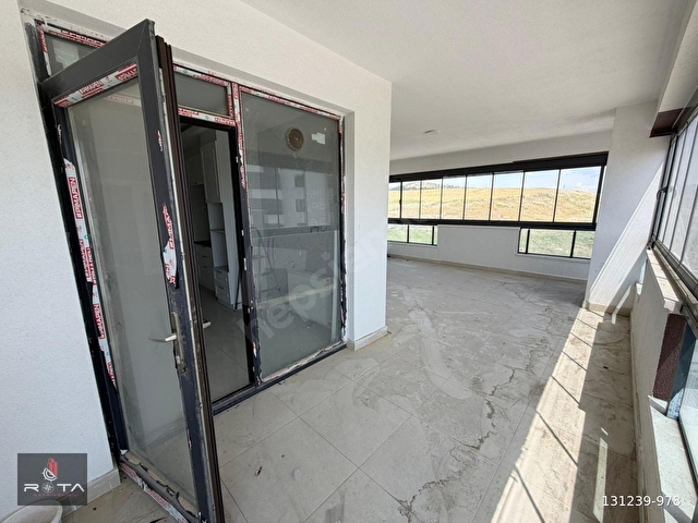ROTADAN ÇİFT BLOKLU SİTEDE 4.KAT EKSİKSİZ LÜX YAPI 4+1 0 DAİRE - Görsel 5