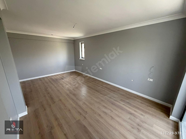 ROTADAN ÇİFT BLOKLU SİTEDE 4.KAT EKSİKSİZ LÜX YAPI 4+1 0 DAİRE - Görsel 23