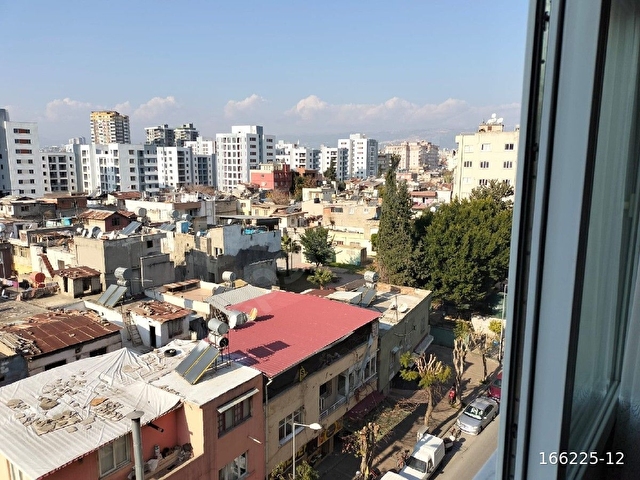 GÖKHAN GAYRİMENKULDAN SATİLİK İŞLEK CADDE ÜZERİNDE ÇARŞIYA YÜRÜME MESAFESİNDE 2+1 DAİRE - Görsel 4
