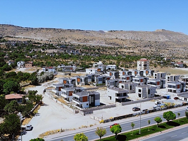 ERKILET ZADE VİLLALARINDA 4+1 SIFIR VİLLA - Görsel 4