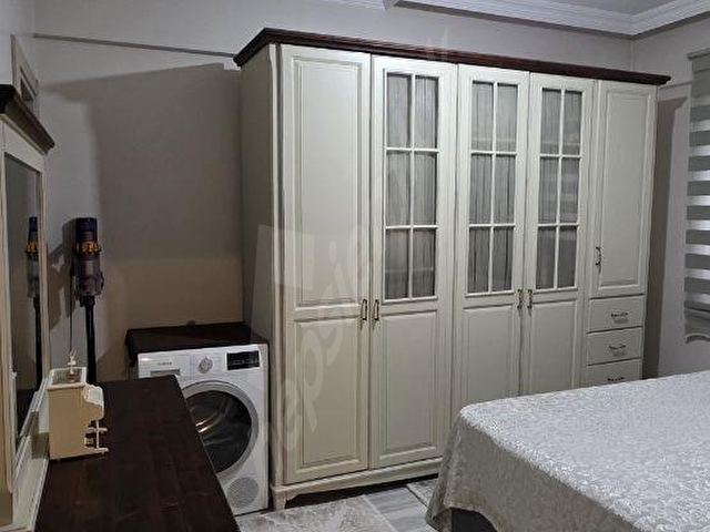 ZÜMRÜT MAH YAKUT SİTESİNDE 185m²İÇİ FULL YAPILI SÜPER LÜKS DAİRE - Görsel 14