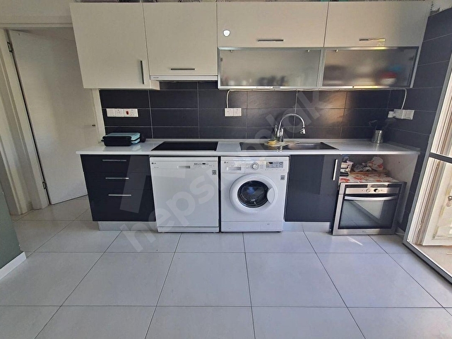 KIBRIS GİRNEDE EN PRESTİJLİ HAVUZLU SİTESİNDE 1+1 LÜKS DAİRE - Görsel 2