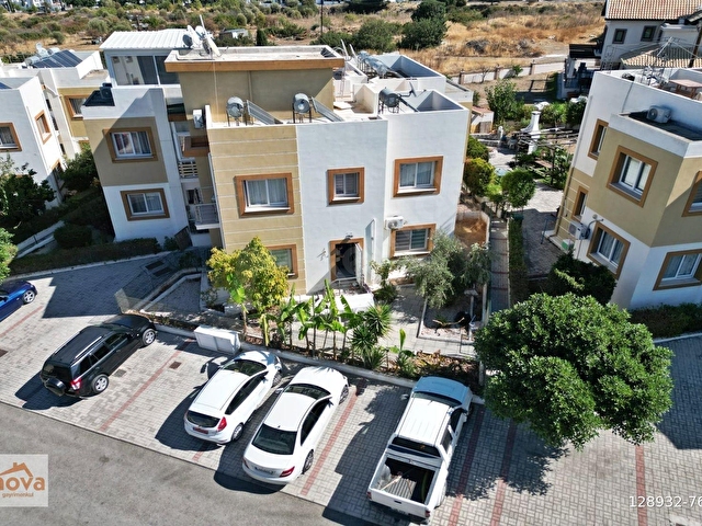 KIBRIS GİRNEDE EN PRESTİJLİ HAVUZLU SİTESİNDE 1+1 LÜKS DAİRE - Görsel 14