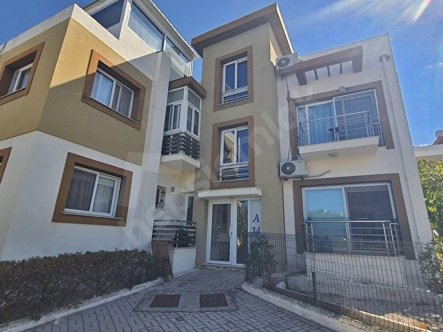 KIBRIS GİRNEDE EN PRESTİJLİ HAVUZLU SİTESİNDE 1+1 LÜKS DAİRE - Görsel 23