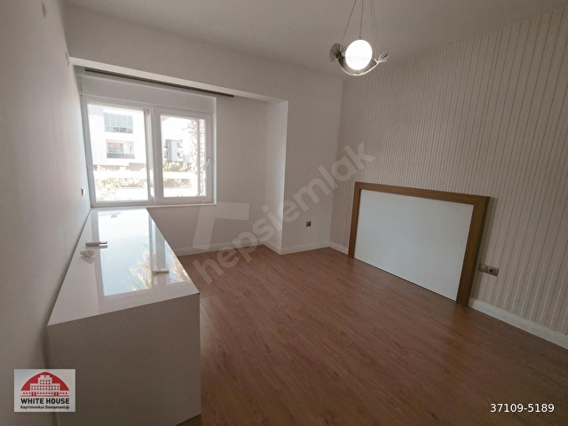 ZEYTİNPARKTA MÜSTAKİL GİRİŞLİ 4+1 VİLLA MODERN VE FERAH75.000TL - Görsel 24