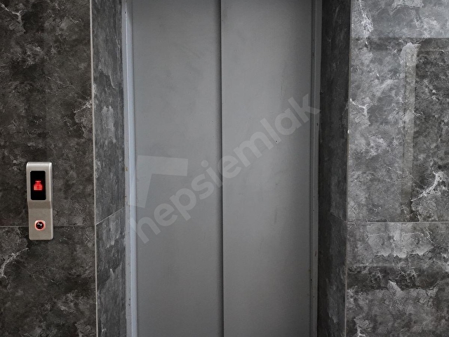 HÜRRİYET KARAHAN SİTESİNDE EKSTRALI 178 M2 ARAKAT 3+1 DAİRE - Görsel 26