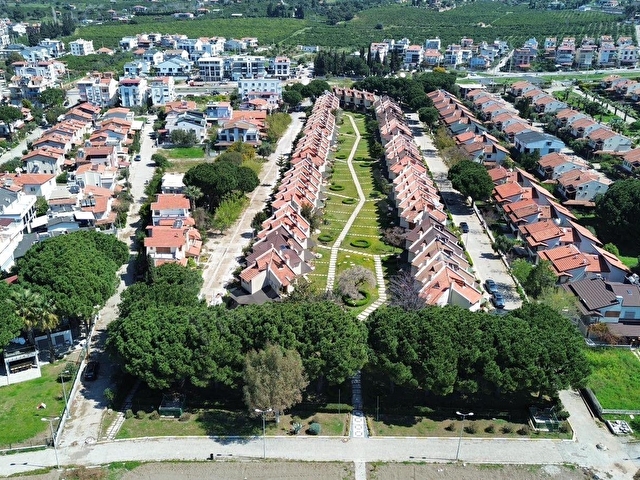 ÖZDERE ORTAMAHALLE’DE DENİZE 100 MT SİTE İÇİNDE EŞYALI SATILIK VİLLA! 🌊🏡 - Görsel 4