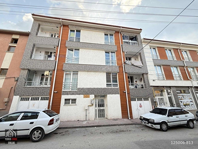 71 EVLER MAHALLESİ KAFKAS CADDESİ DİBİ KİRALIK 2+1 TEMİZ DAİRE