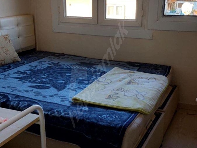DERİŞ GAYRİMENKÜLDEN BÜYÜKADADA KİRALİK ÇARŞIYA VE İSKELEYE YAKIN ,FUL EŞYALI KÜÇÜK 1+1 DAİRE - Görsel 3